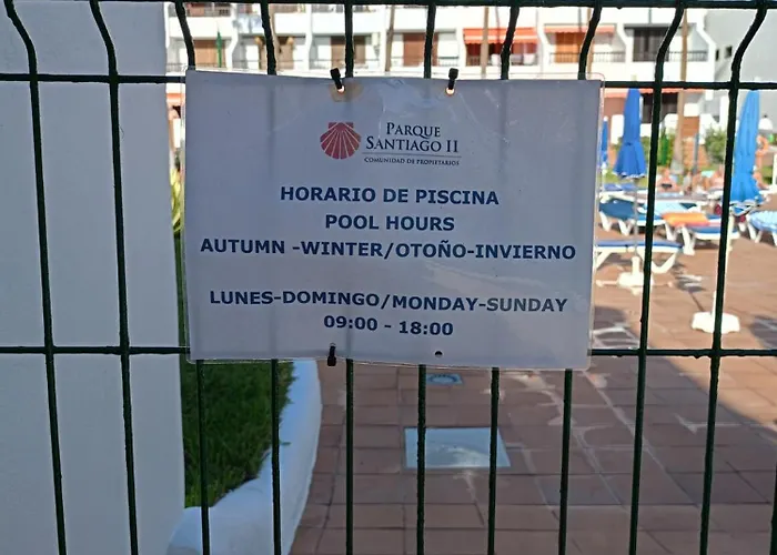 Parque Santiago 2 2 Tenerife & Sales * Playa de las Américas